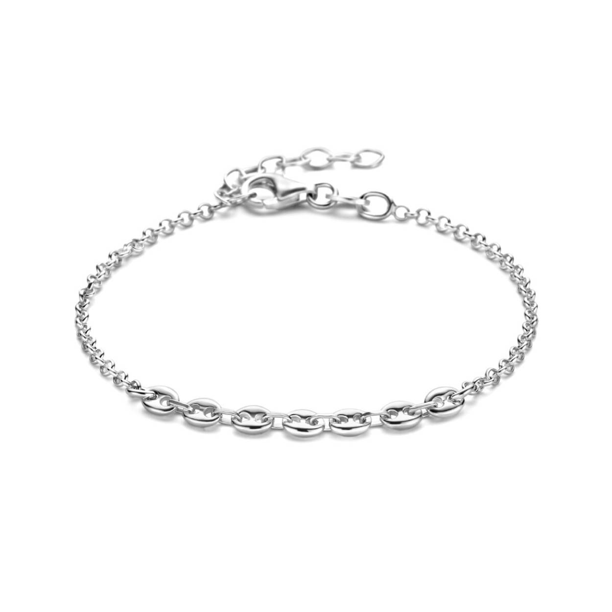 Gerhodineerd 925 zilveren armband uitgevoerd met een karabijnsluiting. De armband heeft een draaglengte van 16cm met 3cm extensie.