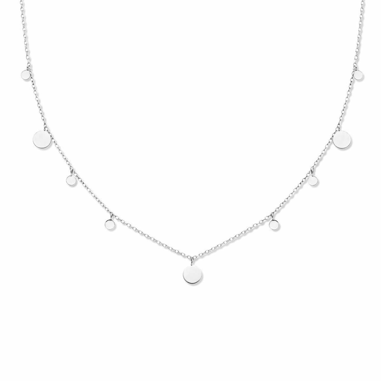 Gerhodineerd 925 zilveren collier uitgevoerd met rondjes. Het collier heeft een draaglengte van 41cm met een extensie van 4cm en een stevige karabijn sluiting. De rondjes hebben een diameter van 3mm en 6mm.
