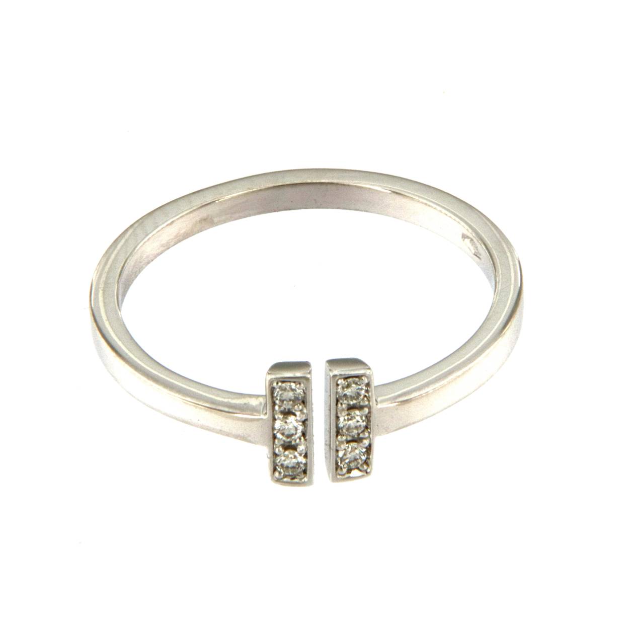 witgouden ring in dubbele T met briljant 0.10ct