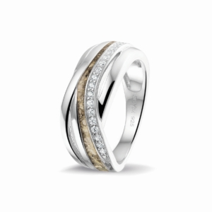 zilveren damesring met zirkonia. Deze ring kan gevuld worden met diverse kleuren hars