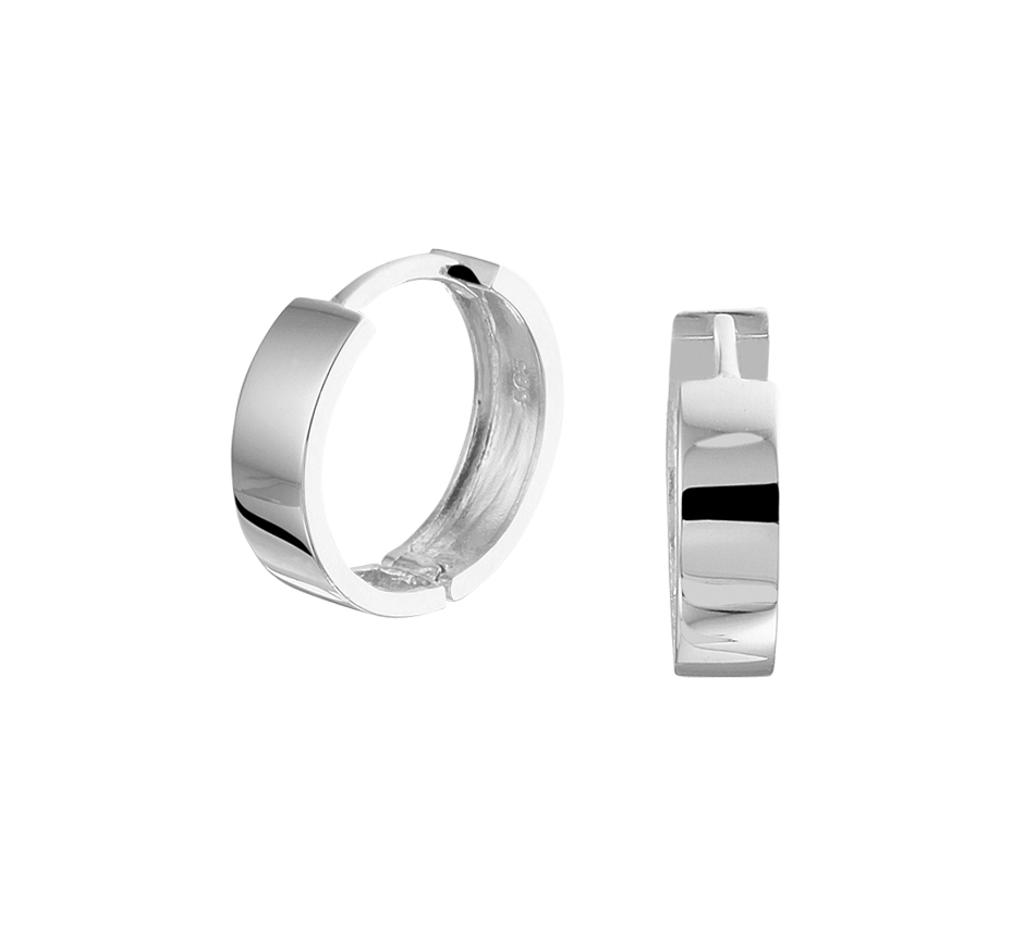 Klassieke 14k witgouden oorringen met scharnier, met een afmeting van 12x3mm uitgevoerd met een stevige scharnier sluiting. Door het simplistische design zijn deze oorringen perfect te combineren met andere sieraden uit onze collectie of vanuit je eigen sieraden stash.
