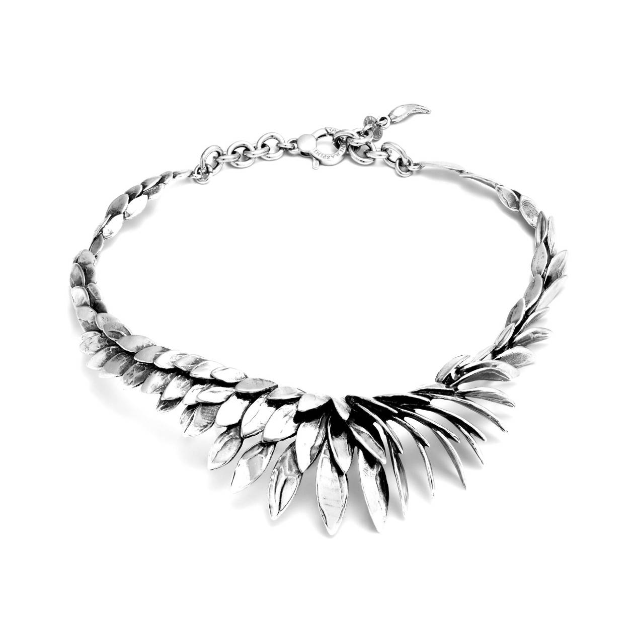 Sterling Silver
Length 43 cm
Lobster clasp closure with adjustable links
Handmade in Italy
