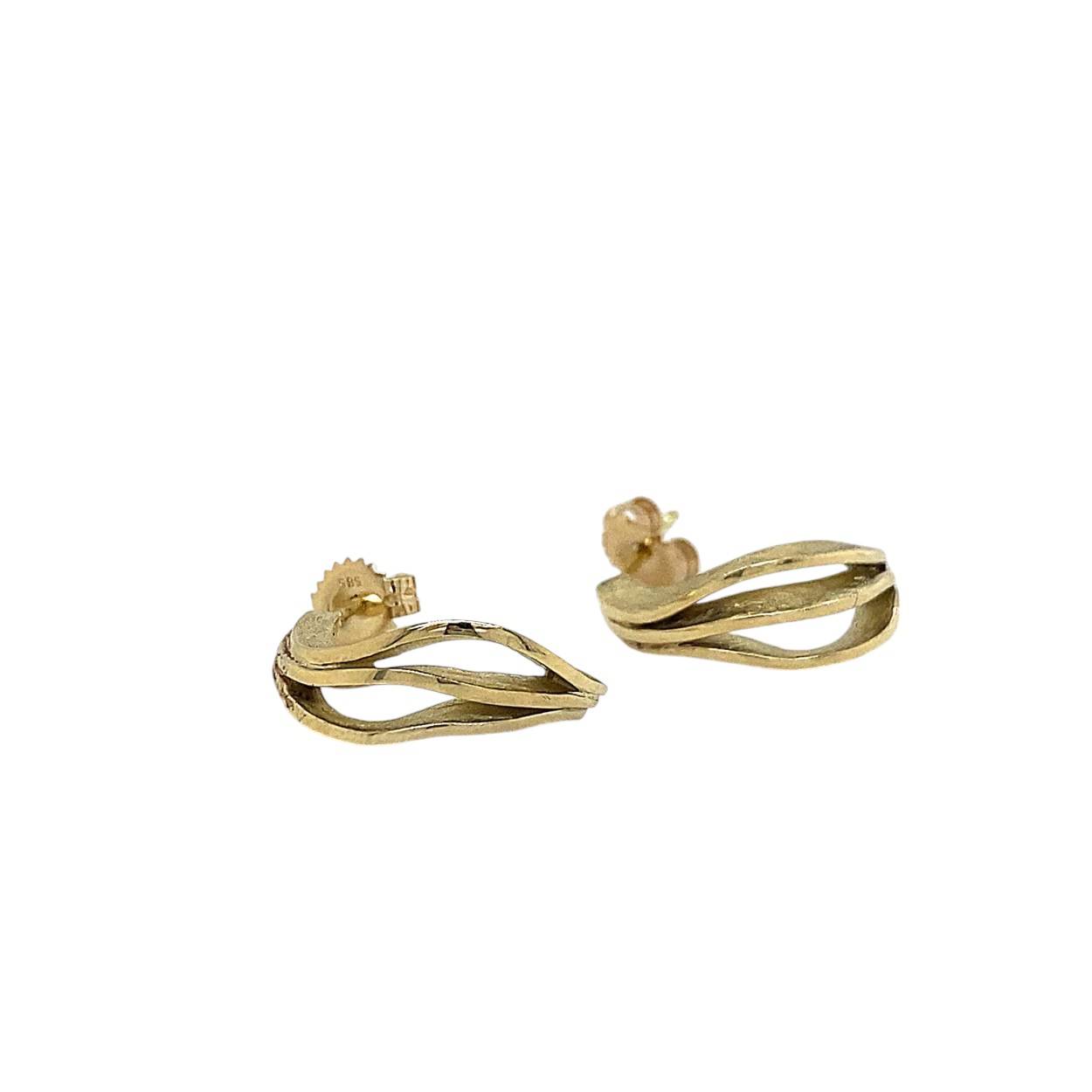 14kt oorsteker Wave
