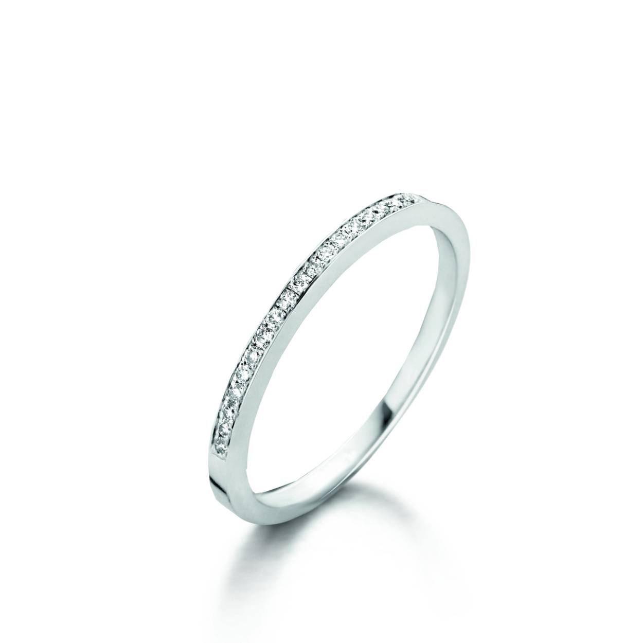 Naiomy wit gouden ring 18KT briljant 18 steentjes 0.06ct