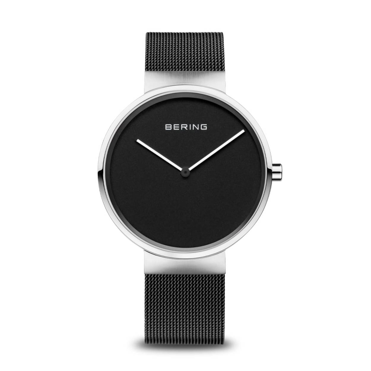 Dit Bering 14539-102 horloge heeft een strak en modern ontwerp met een zwarte roestvrij stalen band en een witte wijzerplaat. De kast is gemaakt van duurzaam saffierglas en heeft een waterdichtheid tot 5 ATM. Draag dit horloge als een chique accessoire bij elke outfit, van zakelijk tot casual. Voeg een vleugje stijl toe aan je look met dit elegante Bering horloge!