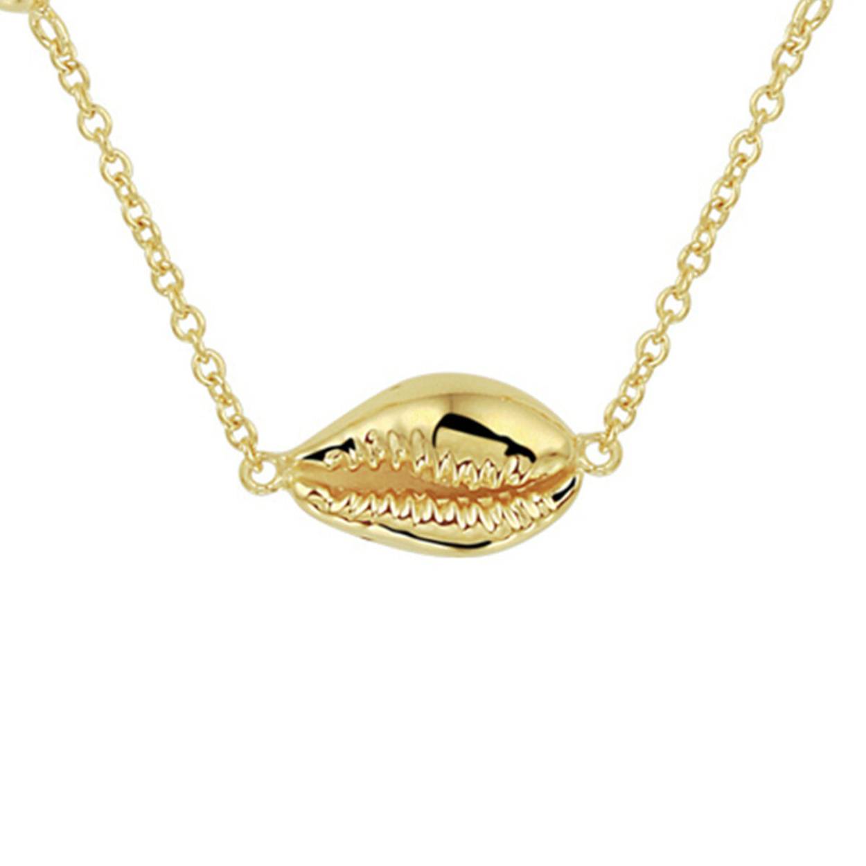 Geelgoud op 925 zilveren collier uitgevoerd met een schelp en een stevige karabijn sluiting. Het collier heeft draaglengtes van 41, 43 en 45cm. De schakelbreedte is 1.4mm. Geen garantie op plating.
