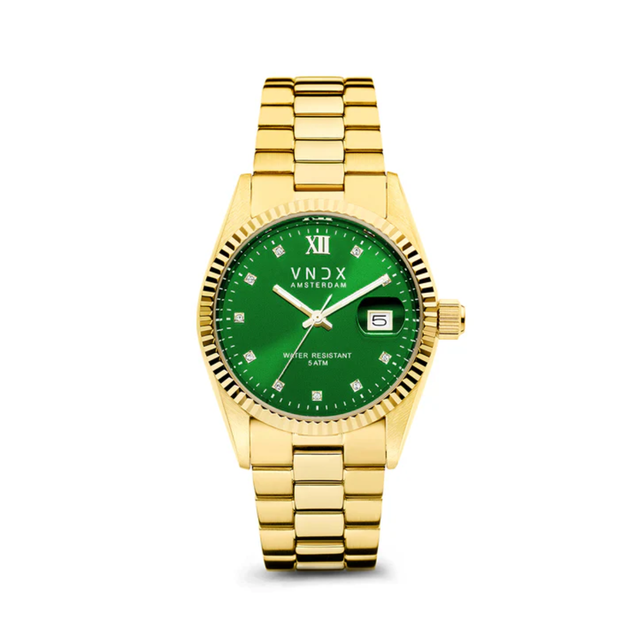 een opvallend horloge met een kastdiameter van 36 mm, een solide waterdichtheid van 5 ATM, lichtgevende Luminor wijzers en een chique Swarovski index. Dit horloge is zorgvuldig ontworpen om perfect om je pols te passen.