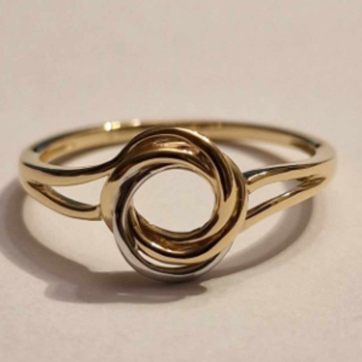 14k wit en geelgouden fantasiering