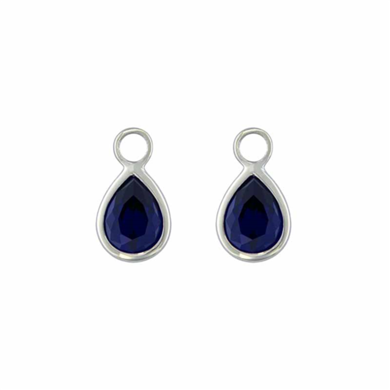Ontdek de prachtige MY iMenso 121665 van de Creoli Oorbellen collectie voor dames. Het merk staat ook bekend om het grote assortiment sieraden van echt 925 zilver en schitterende (zirkonia) edelstenen.