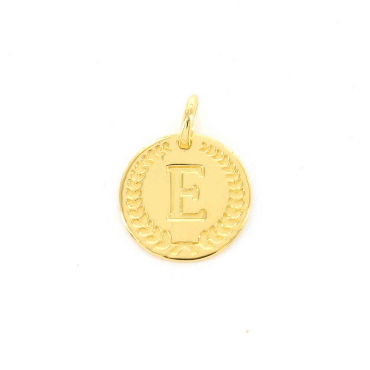 Voor deze hanger heb je een Imotionals ketting nodig. Imotionals kettingen hebben een klein oogje dat door de hanger past.

De collectie hangers en bedels van Imotionals bestaan uit initialen en symbolen. Kies je collier en bedel(s) naar keuze en creëer zo je gepersonaliseerde Necklace.  Je schuif de bedel aan het collier, de lengte kun je zelf bepalen, en hoe leuk is is om 2 of 3 lengtes samen te dragen. Creëer your own Necklace Party.

Imotionals is een zilveren sieradenlijn bestaande uit dunne colliers en hangertjes, het laatste in de vorm van initialen en symbolen. waarmee je door middel van colliers, initialen en symbolen expressie geeft aan jou gevoelens of gedachten.

Een letter sieraad zorgt ervoor dat je jouw look een persoonlijke touch kan geven. Kies voor je eigen letter of de letter van je beste vriendin, vriend, moeder of iemand anders die je dierbaar is. Je kunt er zelfs een hele naam aan hangen, met bijvoorbeeld een hartje of sterretje symbool voor extra betekenis. Ook mega leuk om te geven als cadeautje. Get it before it's gone!