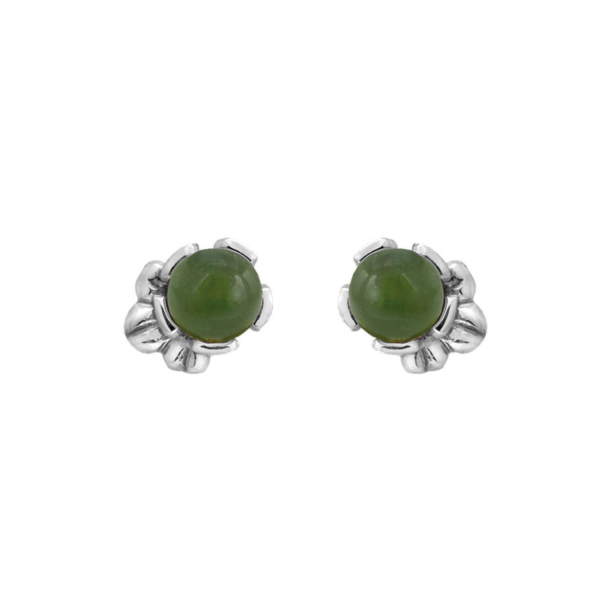 Oorknop - Crown Imperial (Groene Serpentijn)

Deze sterling zilveren oorknoppen hebben elk een balletje van 5 mm van groene serpentijn.Deze zuivere, natuurlijke materialen zijn volstrekt uniek. Ze verschillen in kleur en hebben unieke insluitsels en kenmerken waaraan hun ouderdom en natuurlijke schoonheid te zien zijn.