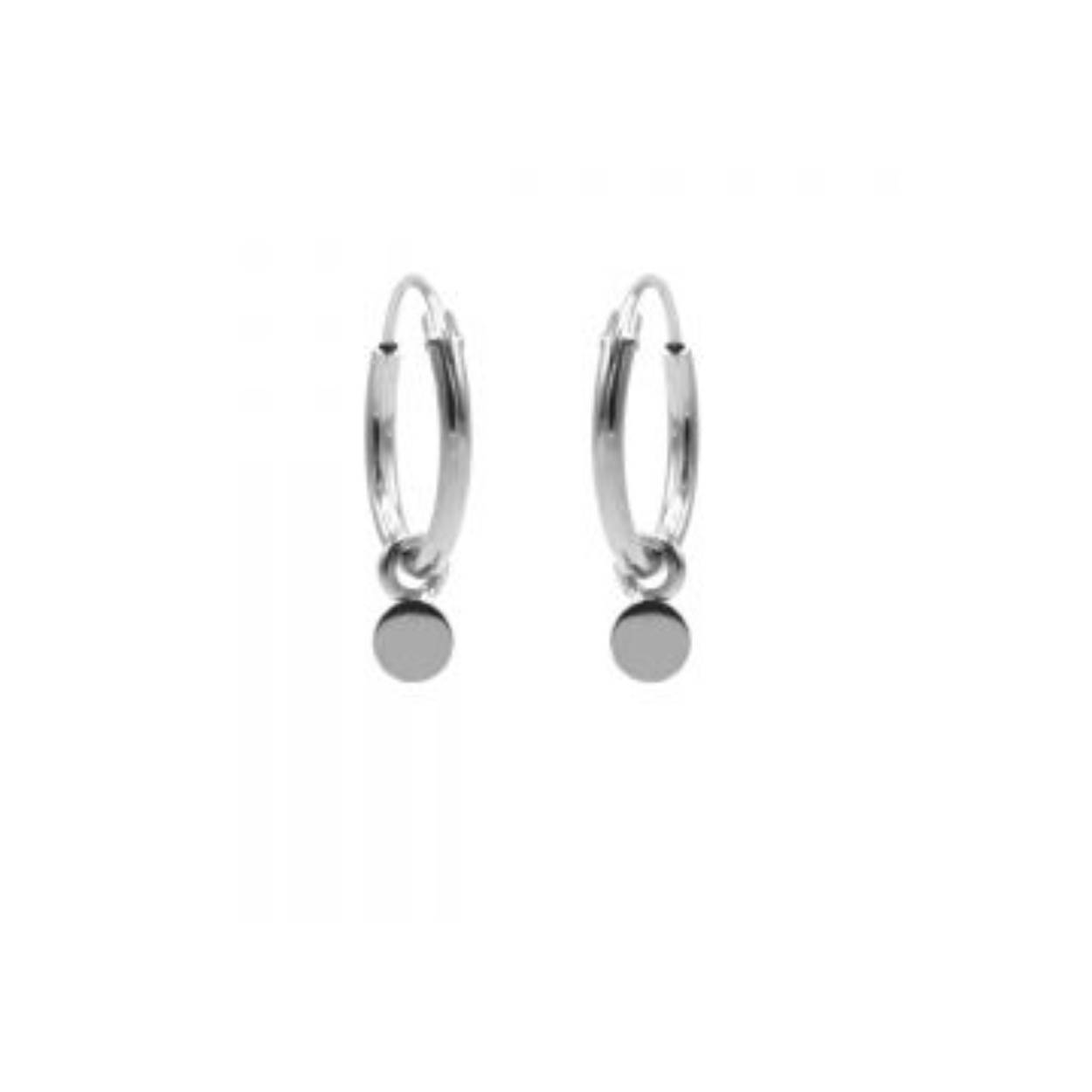 Maak je earparty compleet met deze oorsieraden van Karma. Leuk om single te dragen of in een rijtje gecombineerd met andere oorsieraden. De oorsieraden van Karma zijn van zilver of met een mooie vergulding