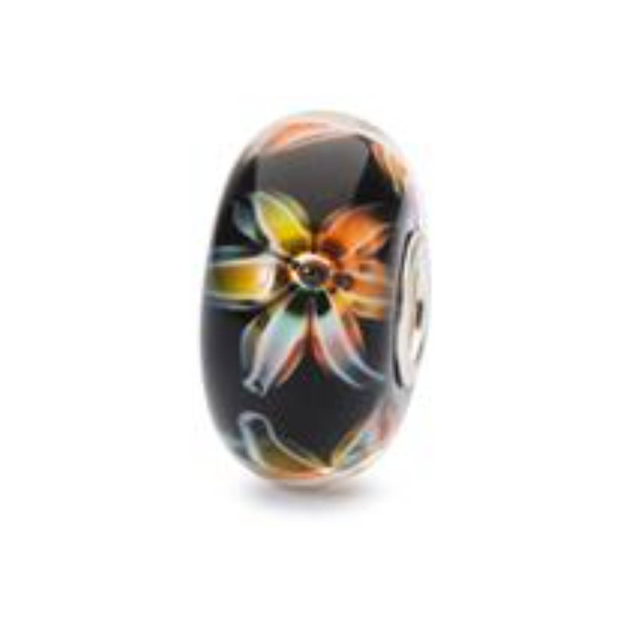Laat niets en niemand jouw glans stelen.
Designer: Tenzin Phuntsok & Kalden Chopel