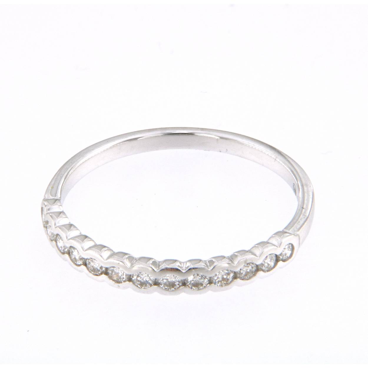 alliance / trouwring in wit goud met briljant 0.26ct
