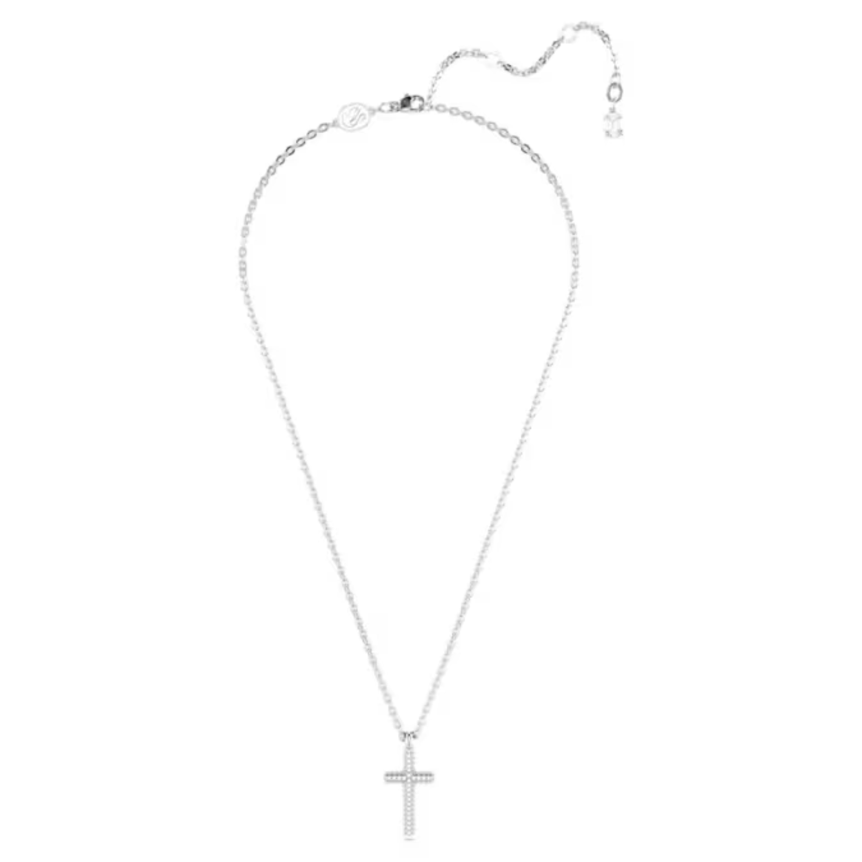Deze symbolische hanger uit de Insigne-lijn is gedecoreerd met een volledig pavé heldere Swarovski Zirkonia op het stijlvolle gekruisde ontwerp. De hanger is afgewerkt met een karabijnsluiting en een extra steen aan het uiteinde van het verlengstuk. Een expressief sieraad voor uzelf of om een speciaal iemand cadeau te doen.
