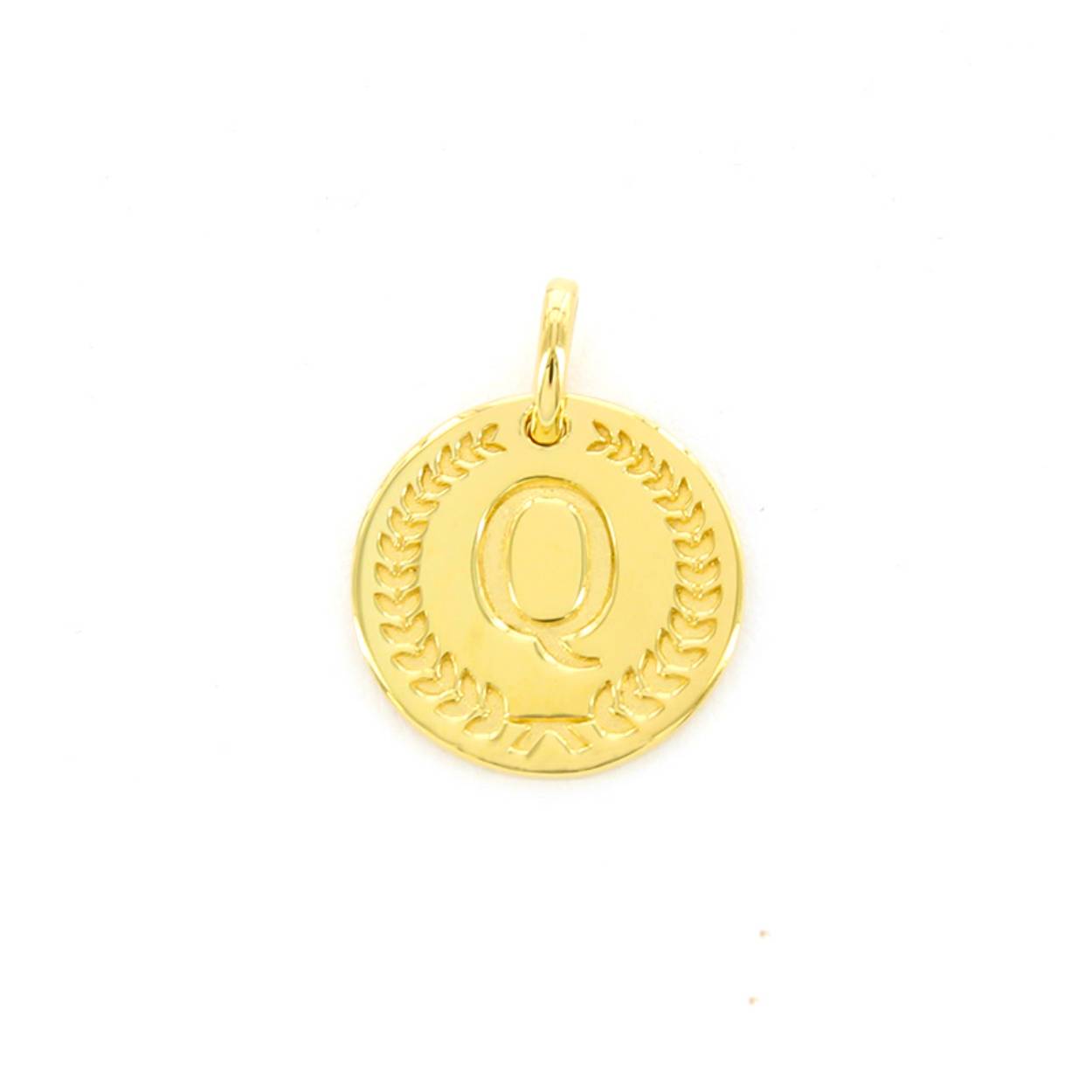 Voor deze hanger heb je een Imotionals ketting nodig. Imotionals kettingen hebben een klein oogje dat door de hanger past.

De collectie hangers en bedels van Imotionals bestaan uit initialen en symbolen. Kies je collier en bedel(s) naar keuze en creëer zo je gepersonaliseerde Necklace.  Je schuif de bedel aan het collier, de lengte kun je zelf bepalen, en hoe leuk is is om 2 of 3 lengtes samen te dragen. Creëer your own Necklace Party.

Imotionals is een zilveren sieradenlijn bestaande uit dunne colliers en hangertjes, het laatste in de vorm van initialen en symbolen. waarmee je door middel van colliers, initialen en symbolen expressie geeft aan jou gevoelens of gedachten.

Een letter sieraad zorgt ervoor dat je jouw look een persoonlijke touch kan geven. Kies voor je eigen letter of de letter van je beste vriendin, vriend, moeder of iemand anders die je dierbaar is. Je kunt er zelfs een hele naam aan hangen, met bijvoorbeeld een hartje of sterretje symbool voor extra betekenis. Ook mega leuk om te geven als cadeautje. Get it before it's gone!