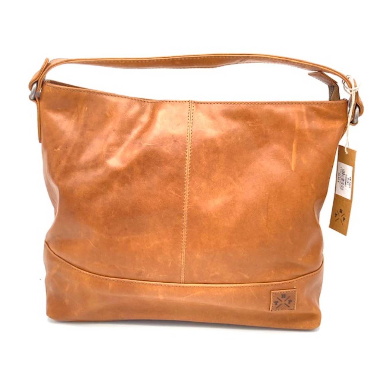 Tas met twee steekvakken en een ritsvak aan de binnenzijde. U kunt deze damestas zowel kort als lang dragen.
De lange afneembare schouderriem is te verstellen


Afmetingen:
Hoogte 28cm x breed 32cm x diep 13cm