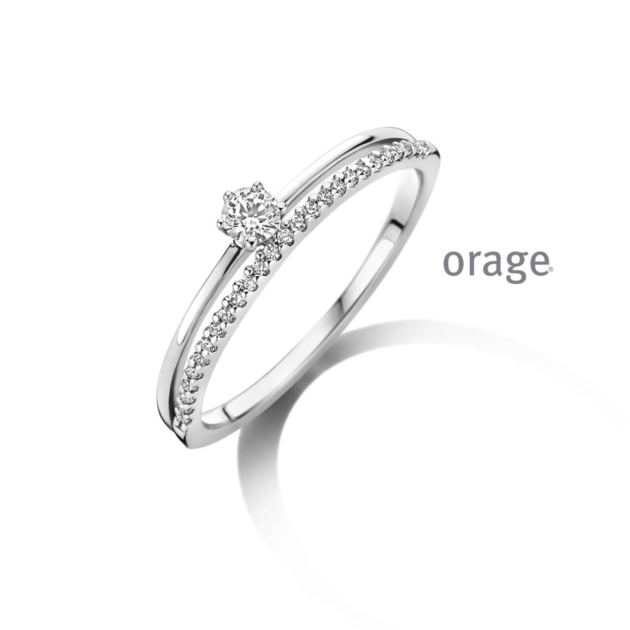 Zilveren ring met zirkonia's van het merk Orage
Type solitaire
Maat: 54 (ook in andere maten verkrijgbaar)