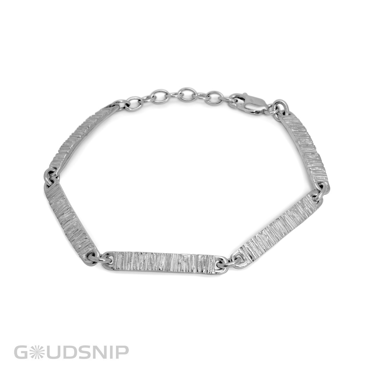 Bijzondere armband gemaakt in ons atelier van zilver