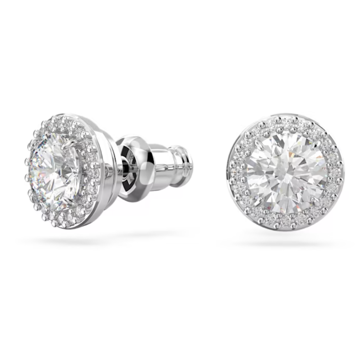 Steel de show met deze betoverende oorknopjes uit de Constella-lijn. Dit nonchalante paar bevat heldere stenen die schitteren met de prachtige pavétechniek van Swarovski en is afgewerkt met een zetting met rodium toplaag. Zo maakt u elke dag speciaal.