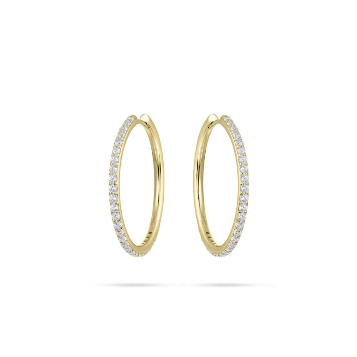 Zilveren oorringen met een degelijke geelgouden plating, gezet met zirkonia's 30 mm x 2 mm
ook verkrijgbaar in andere maten