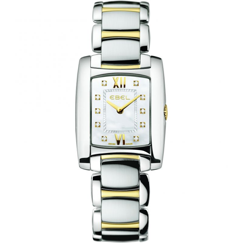 De Ebel Brasilia is een klassiek model. Het horloge heeft een Zwitsers uurwerk dat geplaatst is in een edelstalen kast van 23,7 x 29,6 mm. De wijzerplaat is wit parelmoer wijzerplaat. Aan de kast zit een roestvrij stalen golfschakelband met een vouwsluiting.

De ronde horlogekast is 5 ATM waterdicht en is voorzien van saffierglas