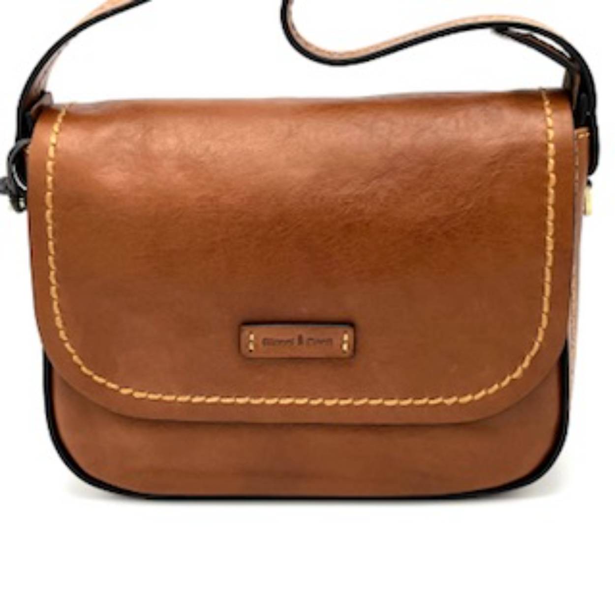 Tas gemaakt in het mooie Italie. Tijdloos maar stijlvol kan je deze tas wel noemen.
De tas is kort maar ook lang te dragen.

Voorzien van een rits aan de achterzijde en aan de bovenkant van de tas.

Afmetingen:
Hoogte 19cm x breed 23cm x diep 11cm