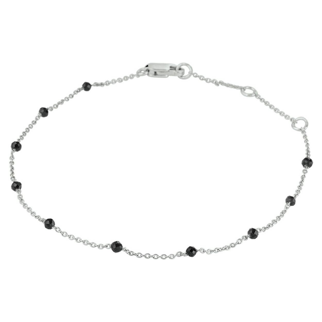 Gerhodineerd zilveren anker armband uitgevoerd met onyx stenen en een karabijn sluiting. De armband heeft draaglengtes van 16, 17.5 en 19cm.