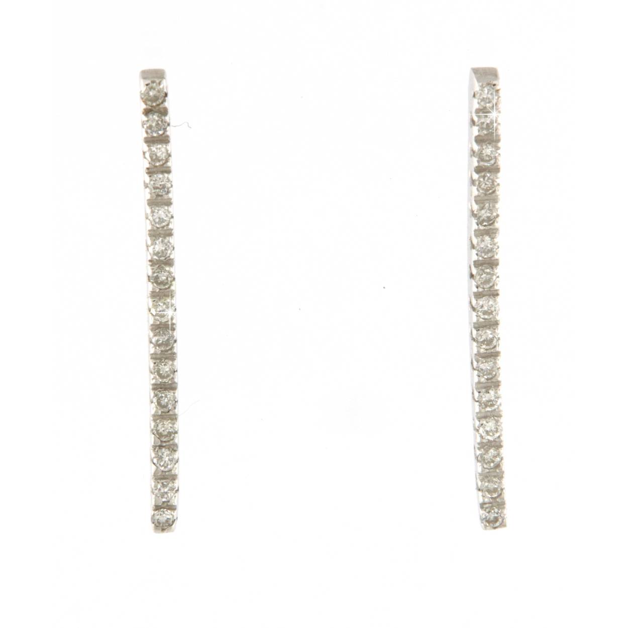 witgouden oorbellen 0.22ct