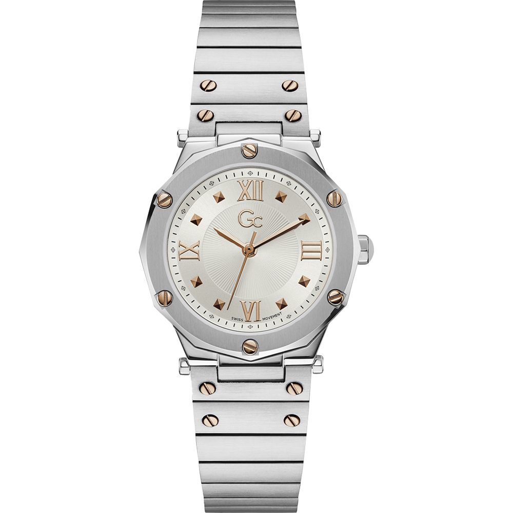 Dit dameshorloge van Gc Watches is een stijlvol en tijdloos. Deze Gc Spirit Lady valt op door haar stoere en elegante design. Uitgevoerd in roestvrij staal hierdoor is hetis het uurwerk makkelijk te combineren met iedere stijl. De elegantie zit in de witte wijzerplaat in combinatie met de ros�gouden Romeinse tijdsaanduiding. Model: Y60001L1MF