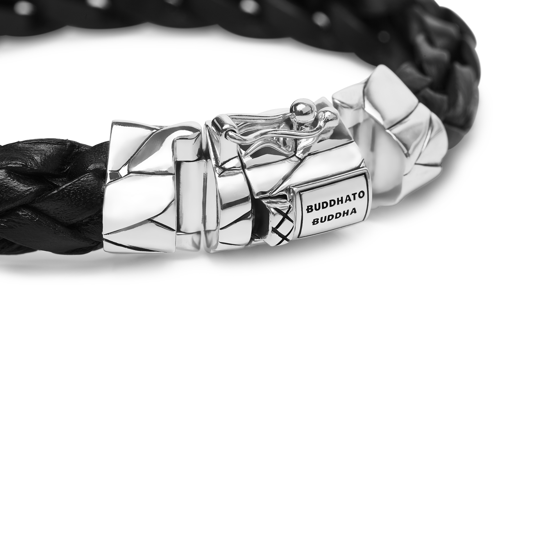 Buddha To Buddha zwart gevlochten leren armband met zilveren baksluiting en veiligheidsachtje. Model: 127BL-Mangky-  E+ 