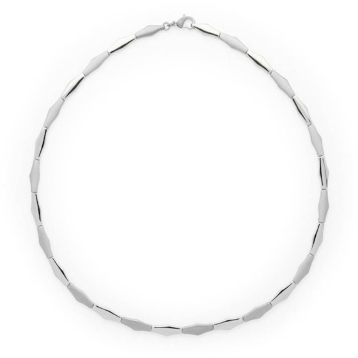 Dit is een collier van het merk Boccia Titanium