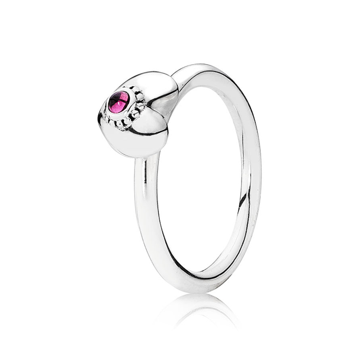 zilver ring met hart. in hart zit roze zirkonia