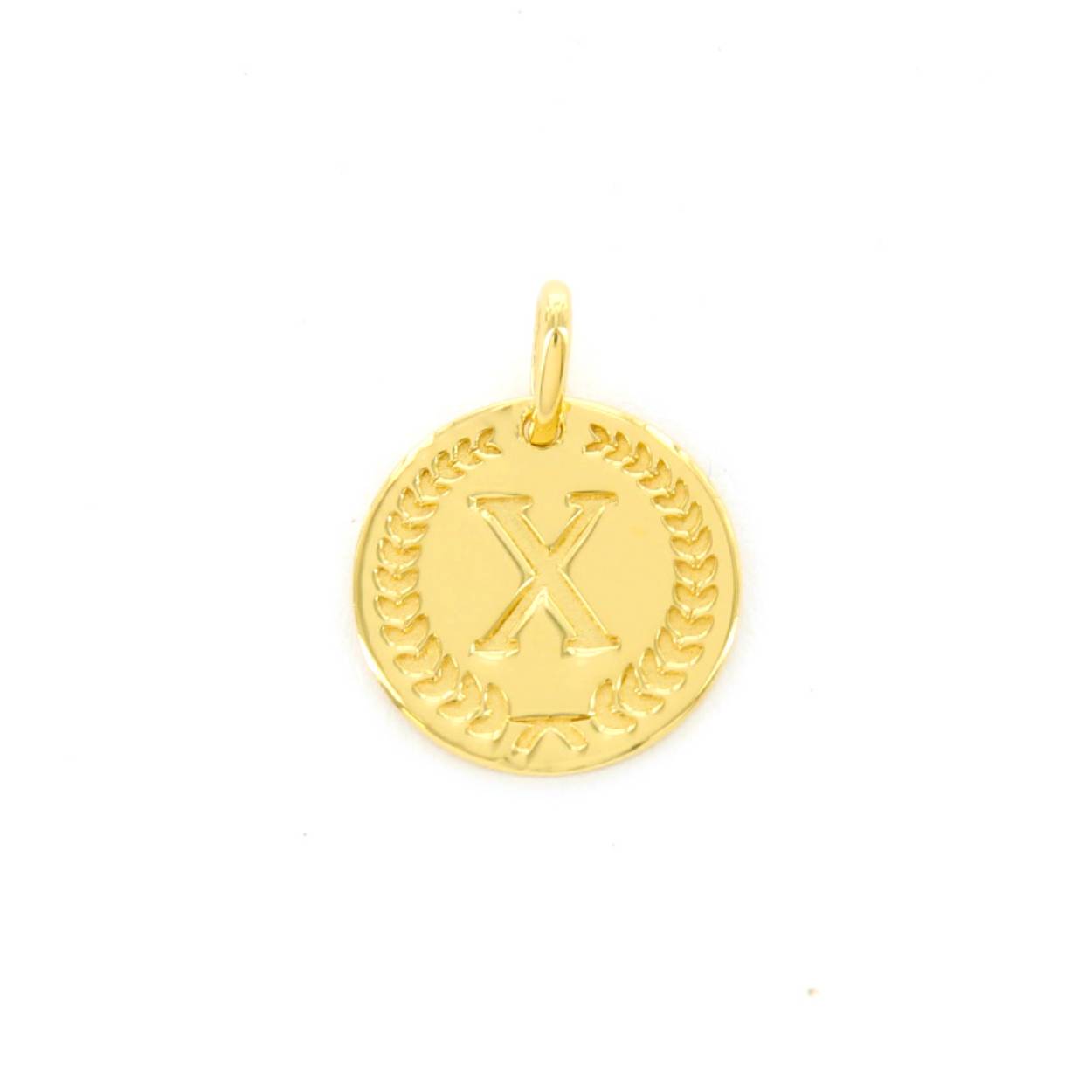 Voor deze hanger heb je een Imotionals ketting nodig. Imotionals kettingen hebben een klein oogje dat door de hanger past.

De collectie hangers en bedels van Imotionals bestaan uit initialen en symbolen. Kies je collier en bedel(s) naar keuze en creëer zo je gepersonaliseerde Necklace.  Je schuif de bedel aan het collier, de lengte kun je zelf bepalen, en hoe leuk is is om 2 of 3 lengtes samen te dragen. Creëer your own Necklace Party.

Imotionals is een zilveren sieradenlijn bestaande uit dunne colliers en hangertjes, het laatste in de vorm van initialen en symbolen. waarmee je door middel van colliers, initialen en symbolen expressie geeft aan jou gevoelens of gedachten.

Een letter sieraad zorgt ervoor dat je jouw look een persoonlijke touch kan geven. Kies voor je eigen letter of de letter van je beste vriendin, vriend, moeder of iemand anders die je dierbaar is. Je kunt er zelfs een hele naam aan hangen, met bijvoorbeeld een hartje of sterretje symbool voor extra betekenis. Ook mega leuk om te geven als cadeautje. Get it before it's gone!