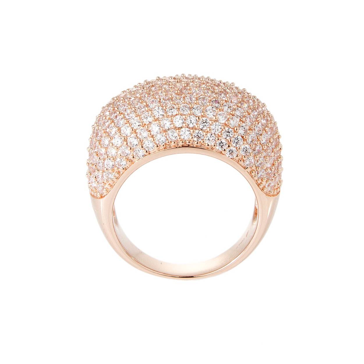Deze ring, gemaakt uit brons, heeft een laagje roségoud en heeft een bol oppervlak dat volledig is bezet met witte zirkonia.