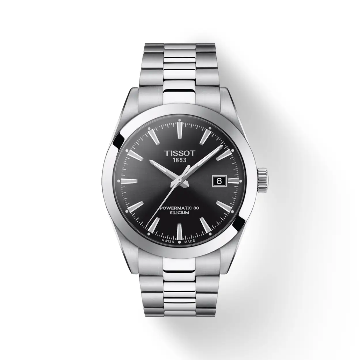 Als ‘innovator by tradition’ draagt Tissot zijn nieuwe Gentleman op aan de stijlvolle man van vandaag. Het is geraffineerd, maar toch discreet, gemaakt van staal en verkrijgbaar in diverse versies. De Tissot Gentleman kan zowel op het werk als in de vrije tijd worden gedragen, bij formele en informele gelegenheden, bij sportieve of zakelijke evenementen. En het ziet er altijd stijlvol uit.
Tissot gebruikt de ETA C07.811, beter bekend onder de naam Powermatic 80, in de versie met een silicium balansveer. Deze veer heeft een langere levensduur, een grotere precisie en is beter bestand tegen magnetische velden. Het zelfopwindende uurwerk heeft een handige batterijreserve van 80 uur, vandaar zijn naam. Met meer dan drie dagen looptijd als het niet wordt gedragen, zorgt de Tissot Gentleman ervoor dat zijn eigenaar het weekend doorkomt zonder dat hij zijn horloge opnieuw moet opwinden of de tijd moet resetten.