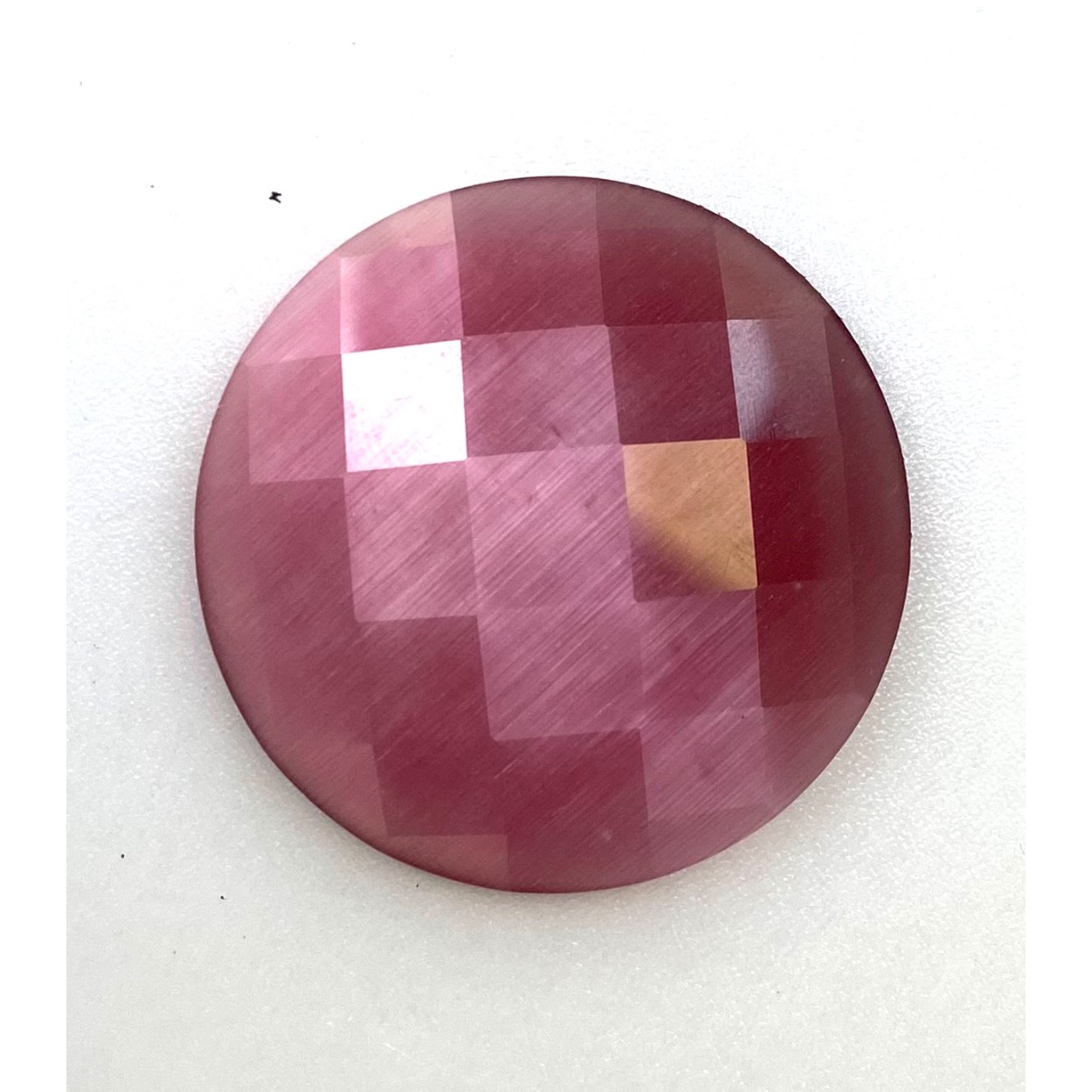 Fuchsia facet catseye