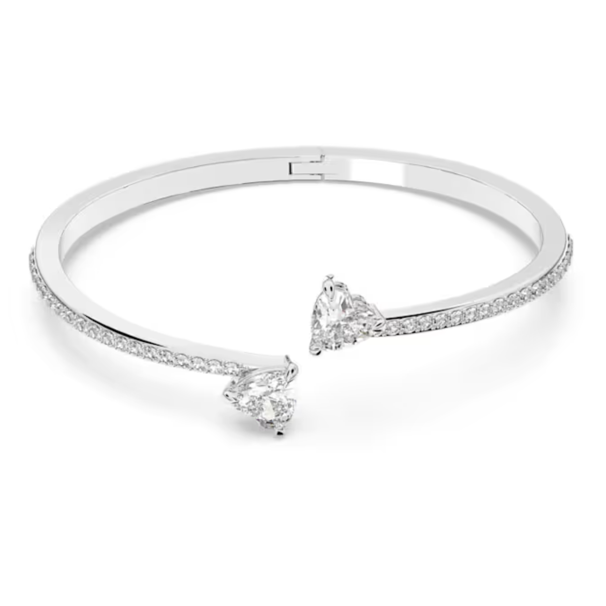 Deze Swarovski-armband, met zijn kunstzinnige eenvoud en een beetje romantiek is een ideaal cadeau voor een bijzonder iemand. Het onovertroffen elegante, rodium-vergulde design bevat twee onderling verbonden, hartvormige stenen als middenstuk. Een schitterend cadeau waar de ogen van je geliefde van zullen glanzen.