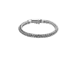 Kasius zilveren gevlochten armband.