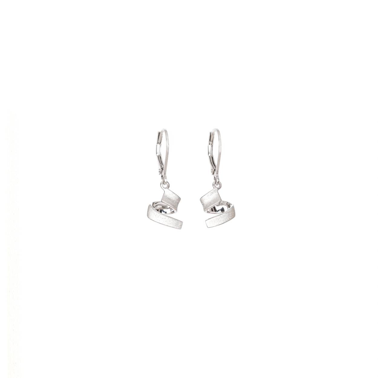 Yo design Kiev Long Oorhangers | T1217