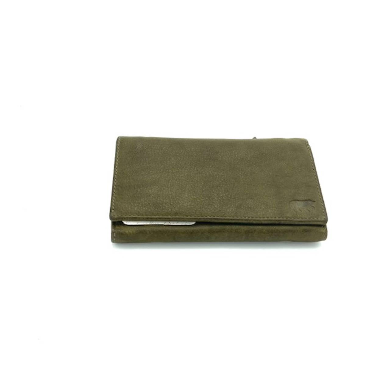Dames portemonnee van BearDesign is multifunctioneel. Deze portemonnee biedt ruimte voor 11 pasjes. Papiergeld en muntgeld.

Afmetingen:
Hoogte 10cm x breed16cm x diep 2cm