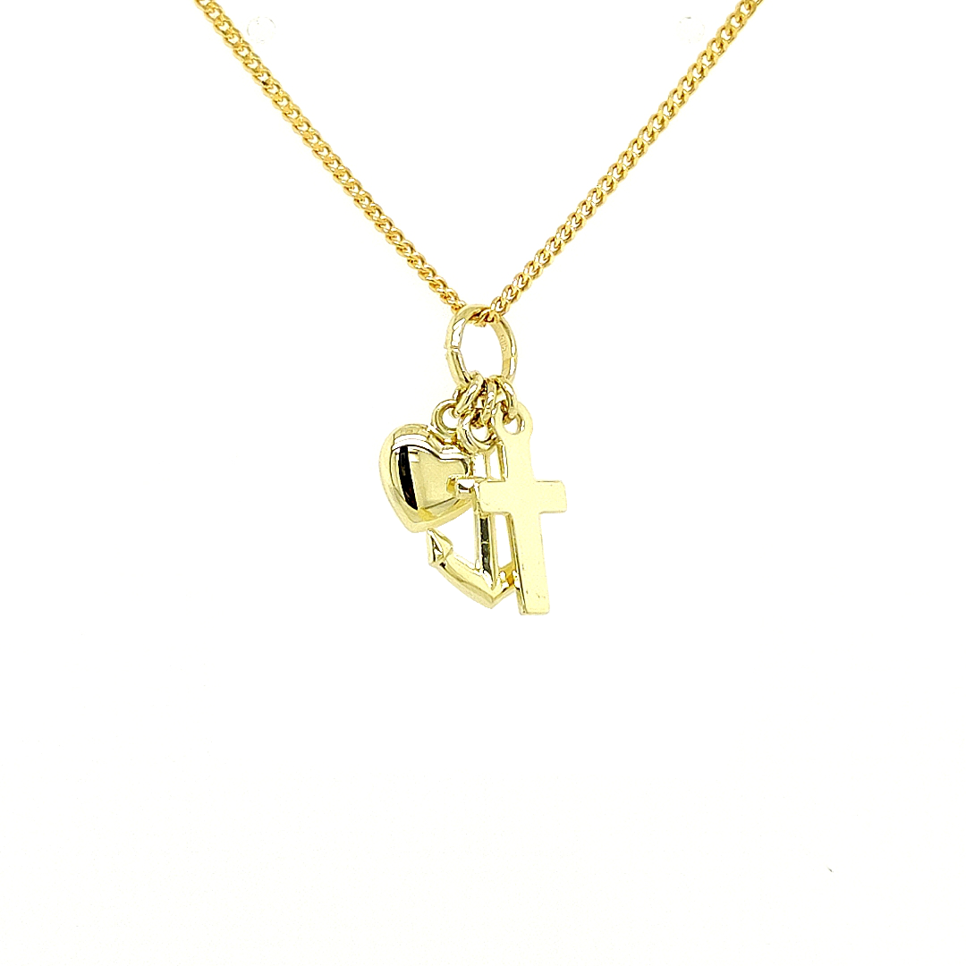 Deze 14k geel gouden hanger bestaat uit een kruisje, ankertje en hartje. De combinatie van deze drie symbolen staat voor geloof, hoop en liefde.
De hanger is exclusief collier

De hanger zal worden geleverd exclusief het collier op de foto.