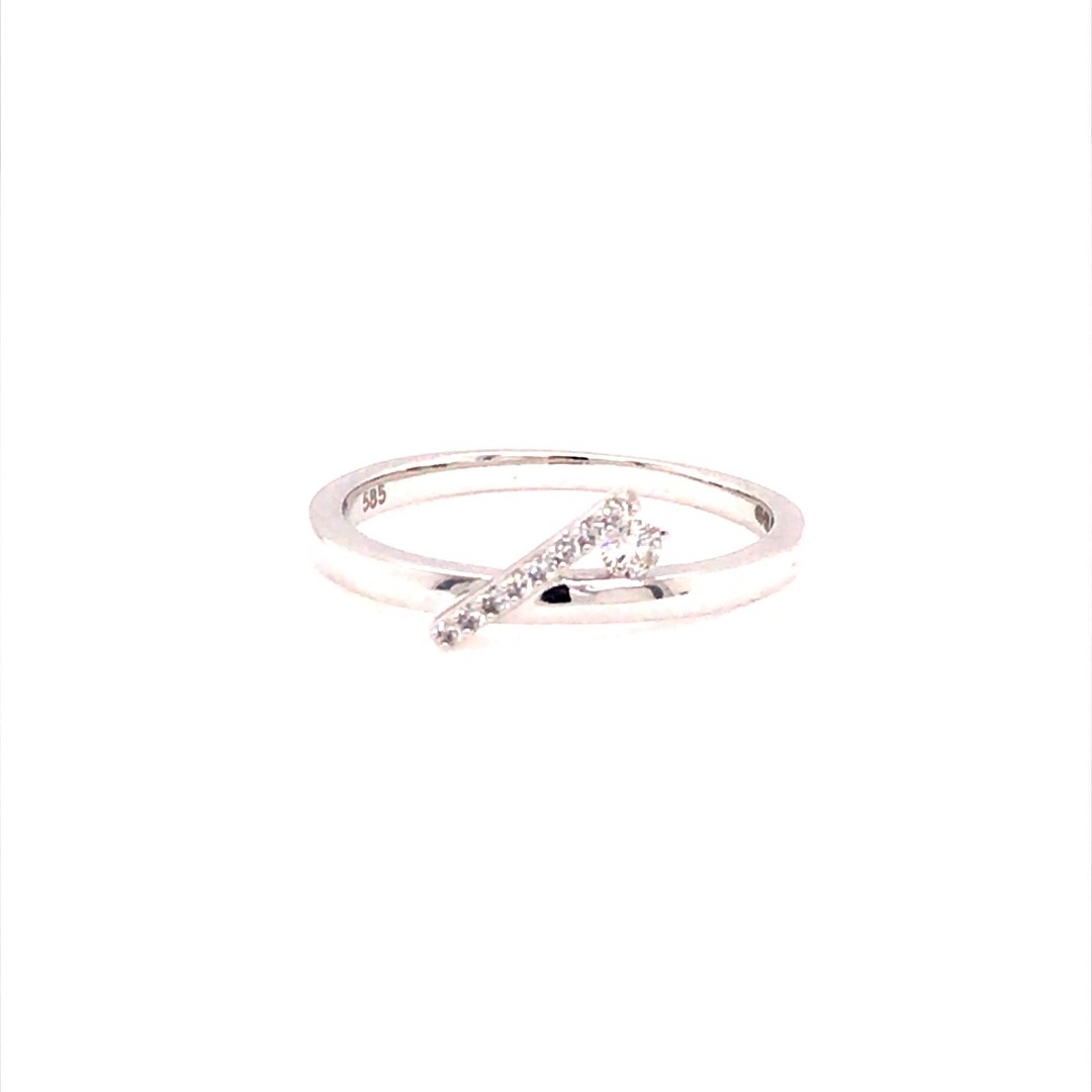IDN 14krt witgouden ring met diamant
