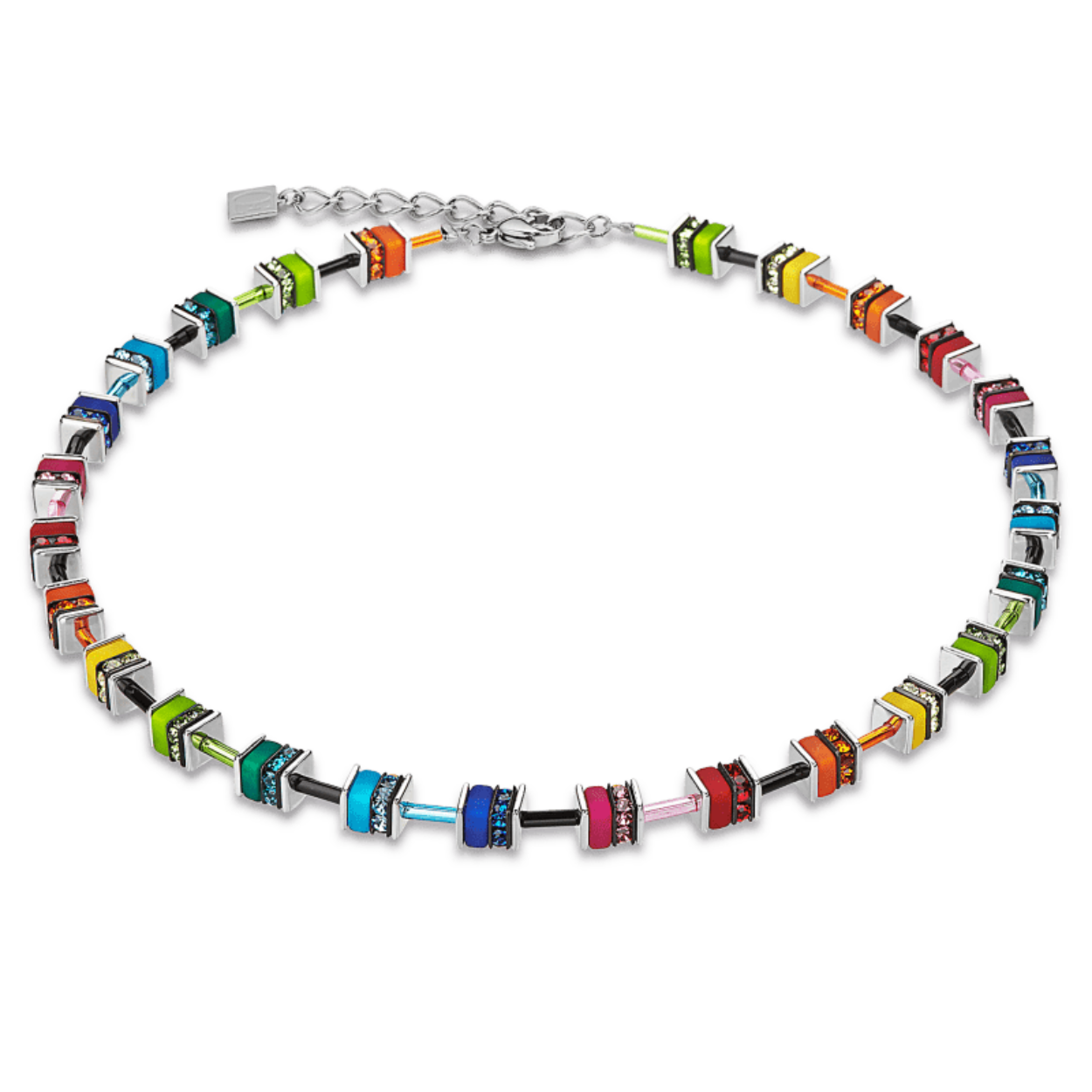 Coeur de Lion collier Multicolour Rainbow is vervaardigd van synthetisch tijgeroog, Swarovski kristallen, stalen sluiting en verlengketting. 42-48cm lang.
Collier is uit te breiden tot een set met bijpassende oorhangers en armband.