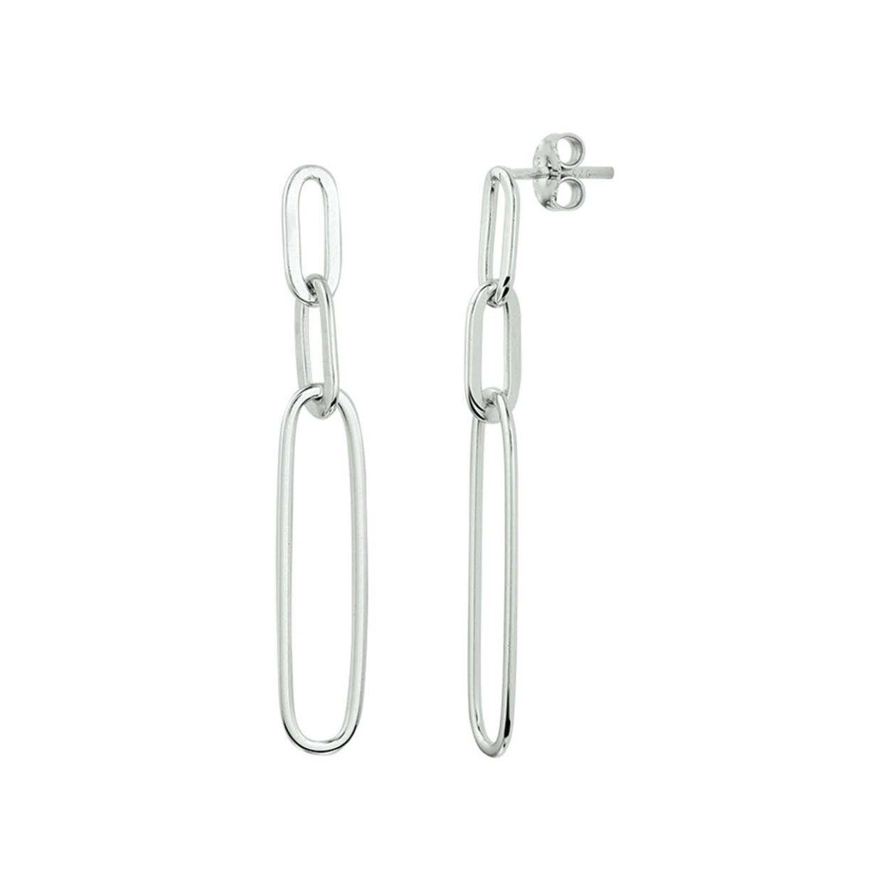 Gerhodineerd 925 zilveren oorhangers in een schakelachtige stijl. De oorhangers hebben een totale hoogte van 3.8cm.