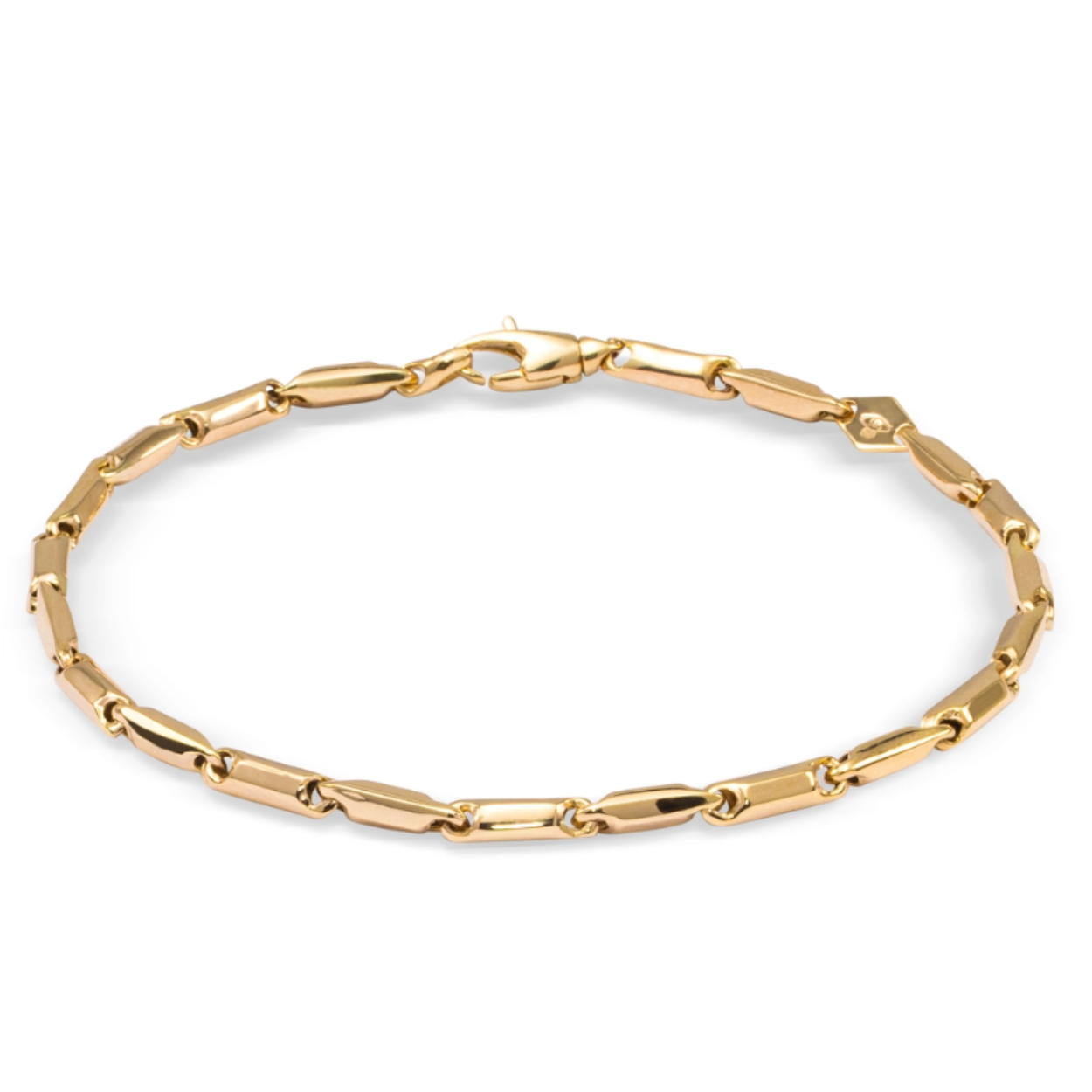 Prachtige 14krt gouden armband van het merk Monzario. De lengte van de armband is 19cm.

Tevens leverbaar bijpassend collier.