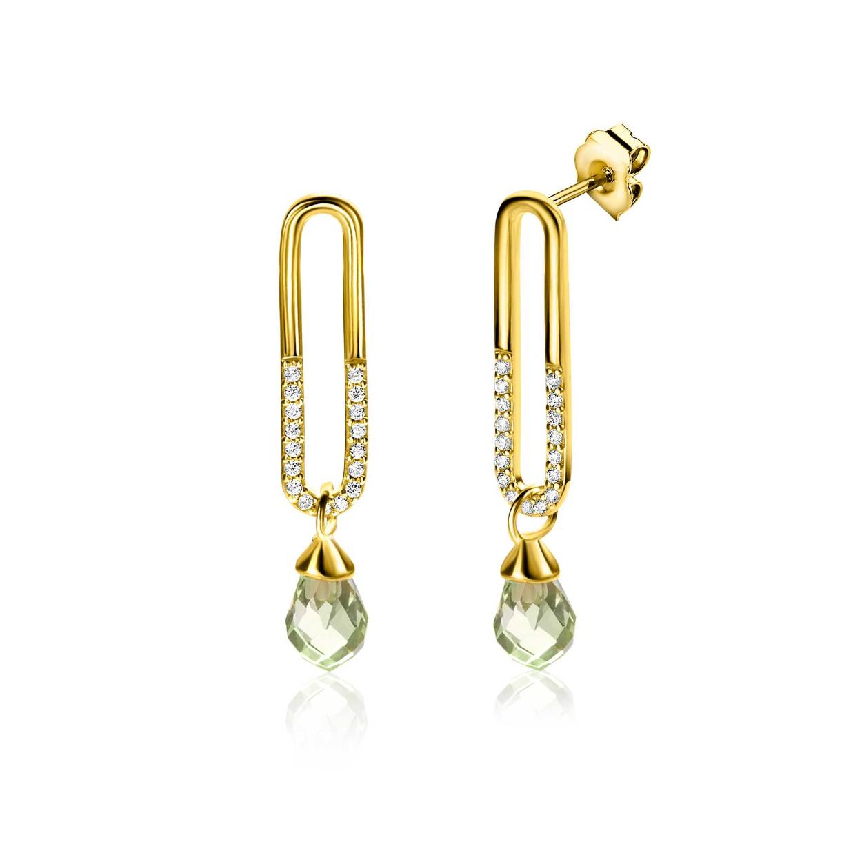 ZINZI gold plated zilveren oorstekers 30mm met trendy open ovale vorm, waaraan een peervormige hanger in groen peridot bungelt. De oorstekers zijn vervaardigd van eerste gehalte zilver (925) en extra geelverguld.
