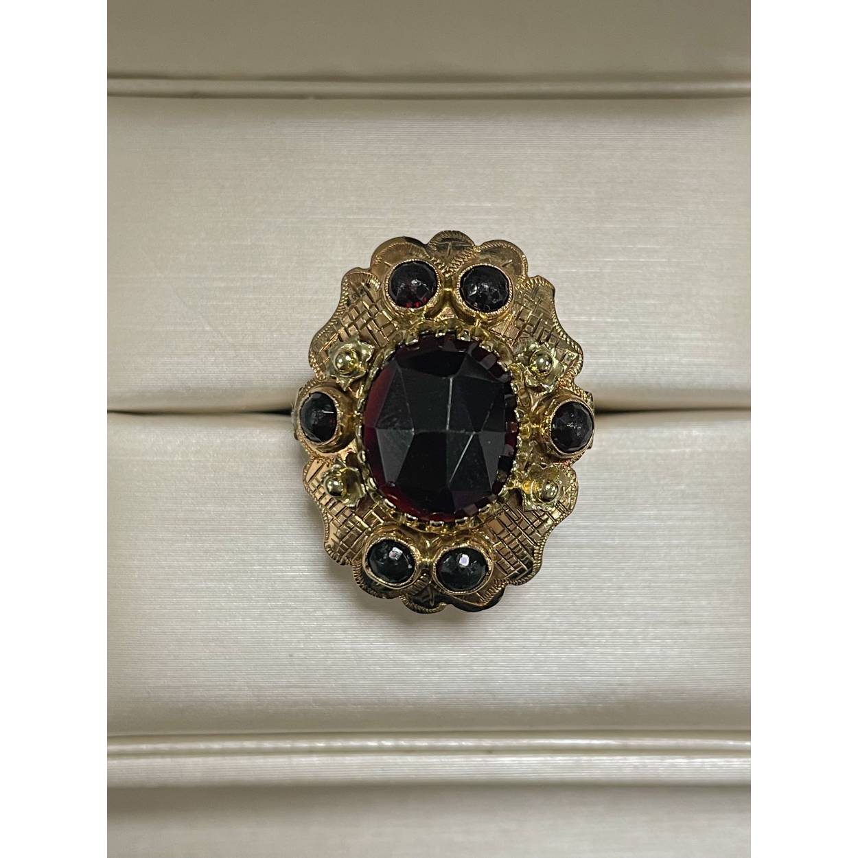 VINTAGE 14 krt gouden ring granaat