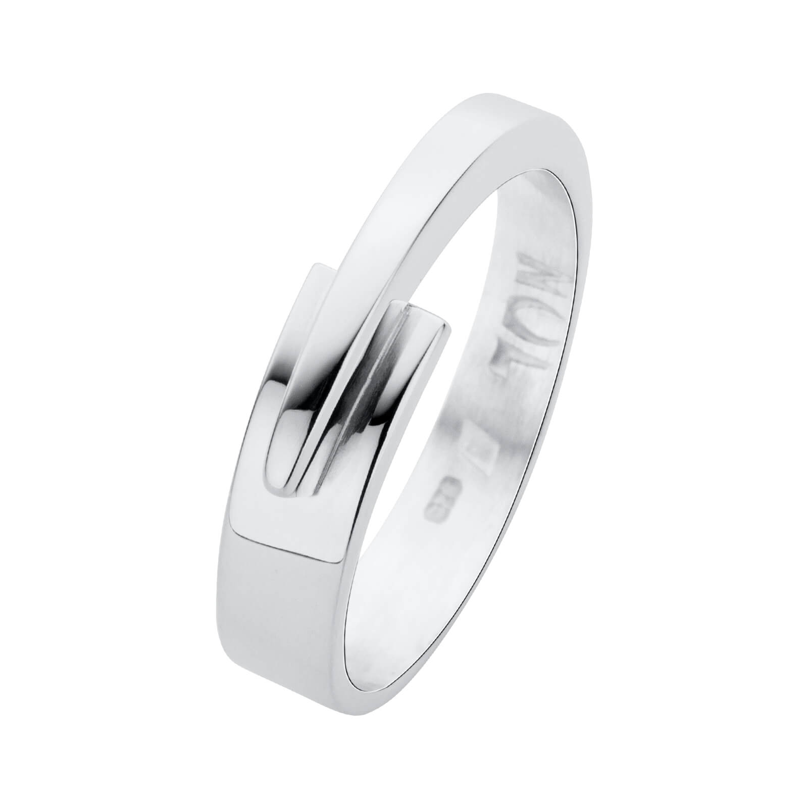 Een zilveren ring van Nol Sieraden.