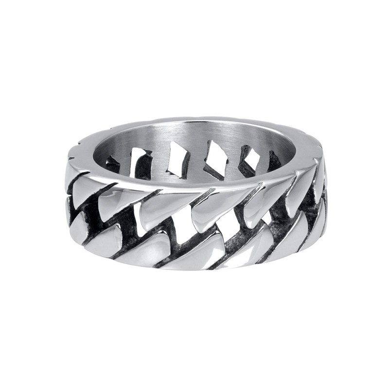De iXXXi Men single ring Alpine is gemaakt van stainless steel en is voorzien van een mat zilverkleurige uitvoering. De solitaire ring is een brede ring met een gevlochten design rondom de gehele ring.